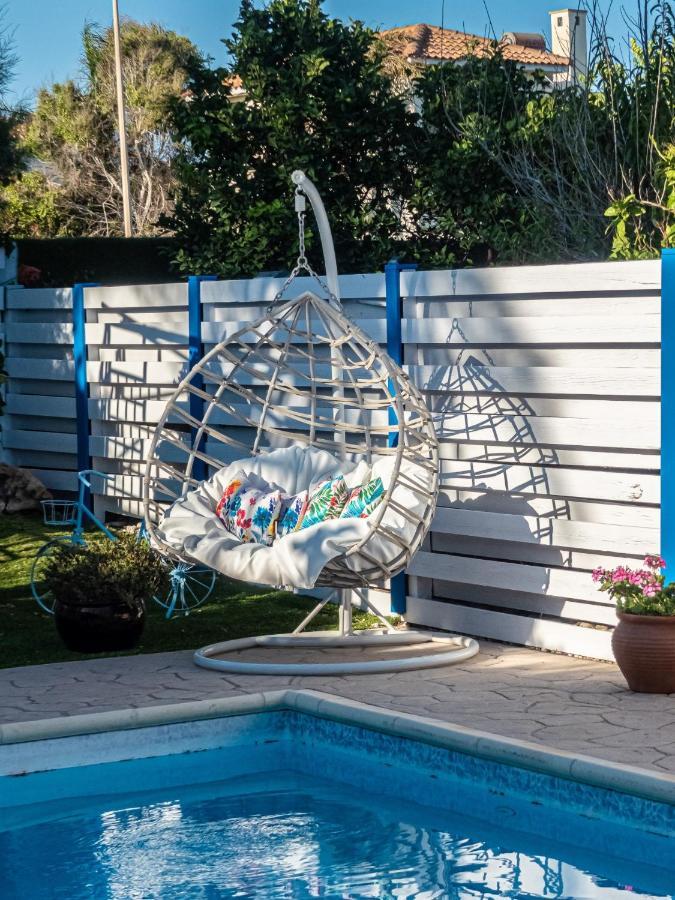 Greek Island Style 2 Bedroom Villa With Pool Next To The Sea Λάρνακα Εξωτερικό φωτογραφία